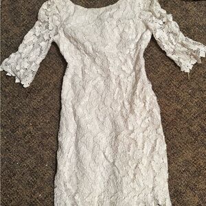 Lily Pulitzer Elegant White Butterfly Lace Dress Size 2